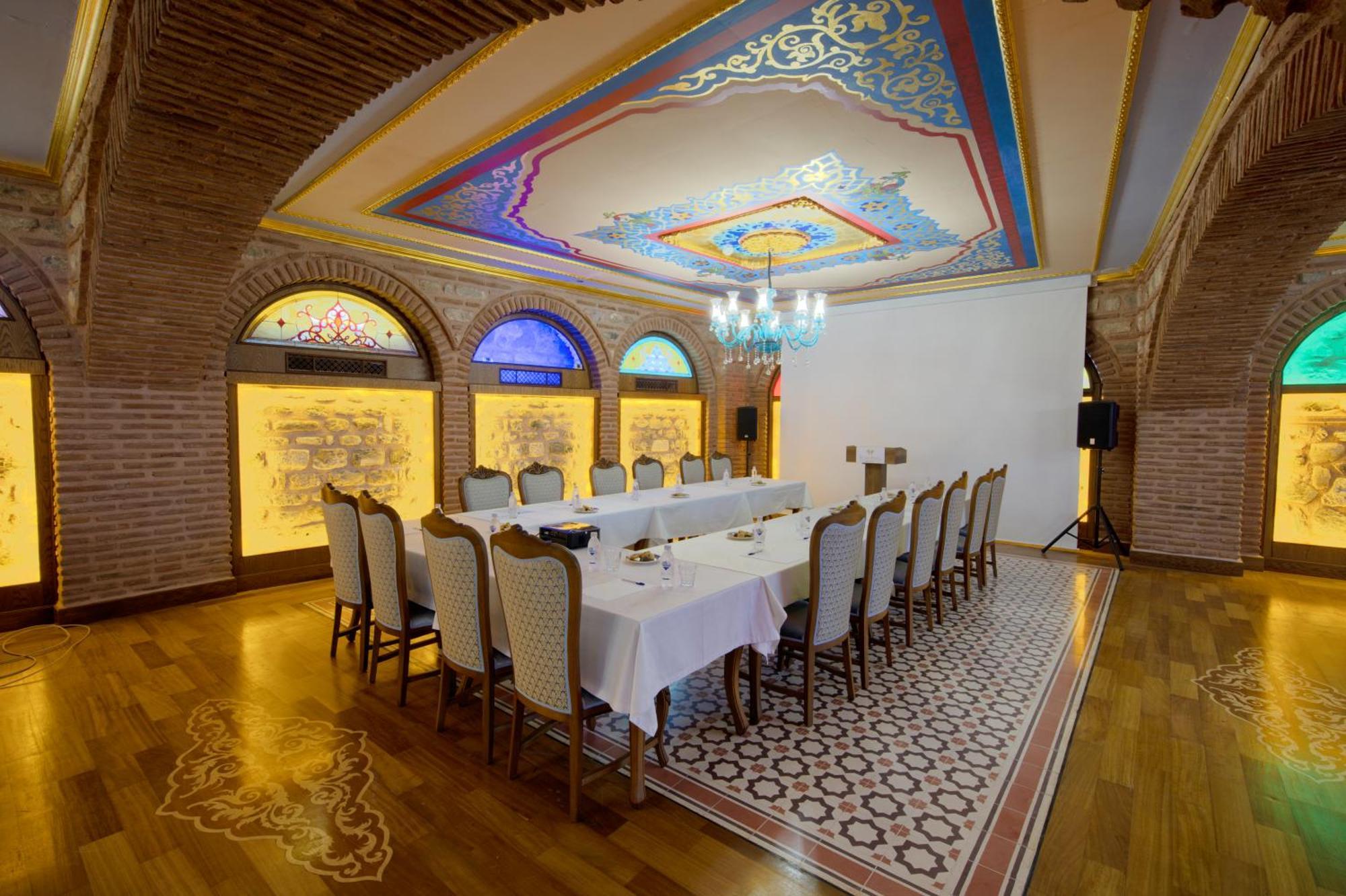 Seven Hills Palace & Spa Истанбул Екстериор снимка